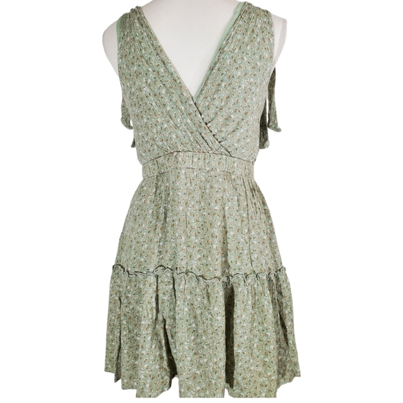 💜$5💜 GILLI Woman's Garden Floral Dress Size M - Picture 2 of 5